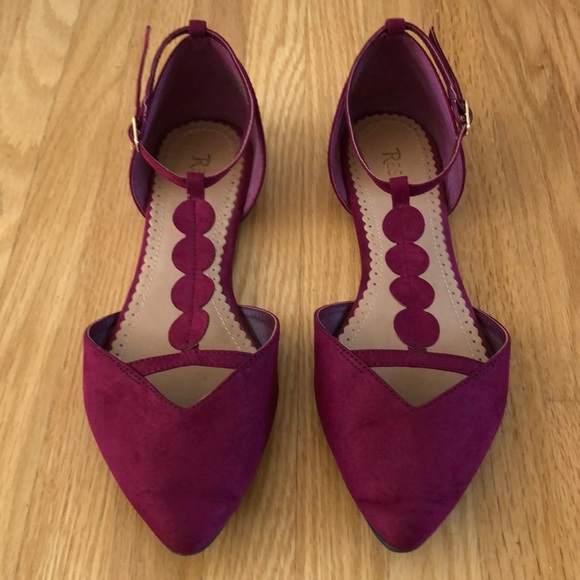 Restricted 7 1/2 Flats Shoes - Picture 2 of 3